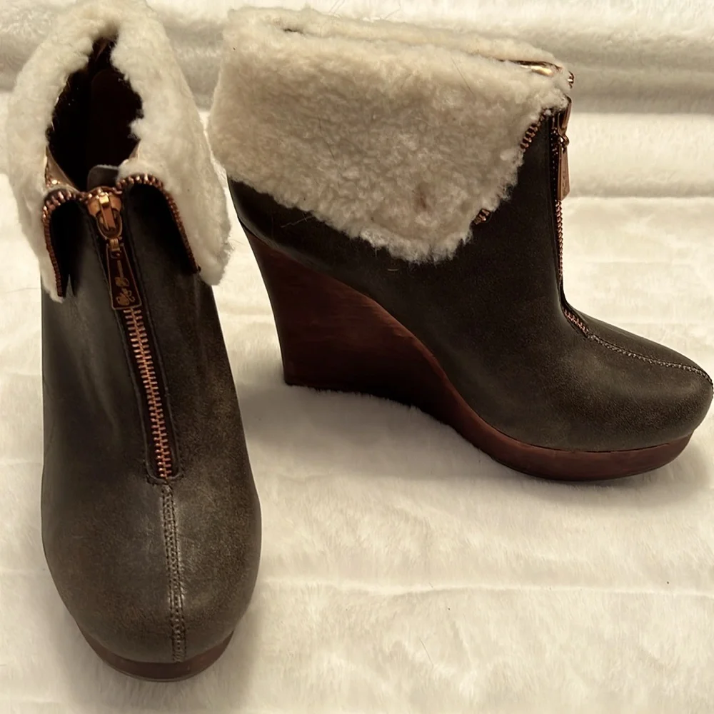 NEW Matt Bernson Brown Leather Zip Wedge Heel Bootie w/ Faux Sherpa Trim